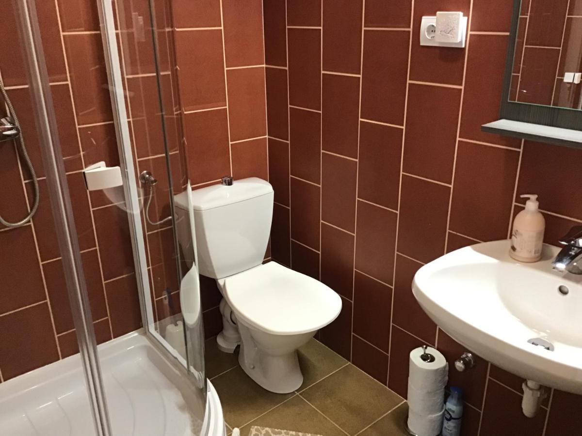 Dravecz Apartman 巴拉通雷勒 外观 照片